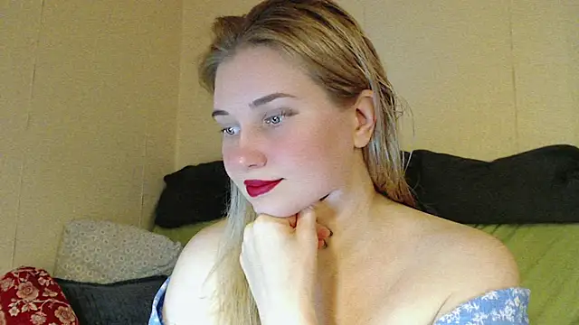 mmmPinUpGirl online show from 10/19/25, 02:50