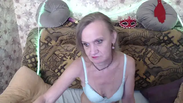 Snapshot of MissBekker chatting on 07/23/26, 01:58 MissBekker online show from 07/23/26, 01:58