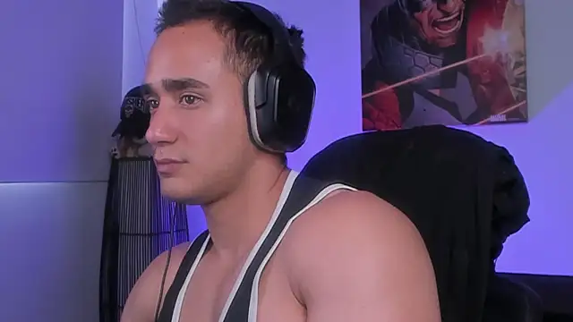 Snapshot of AlexRivera6 chatting on 02/05/25, 06:04 AlexRivera6 online show from 02/05/25, 06:04