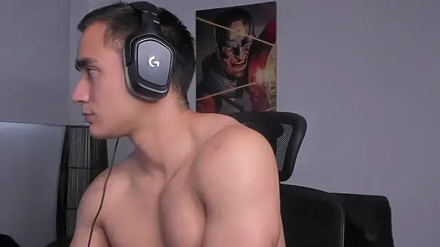 Snapshot of AlexRivera6 chatting on 02/17/25, 10:58 AlexRivera6 online show from 02/17/25, 10:58