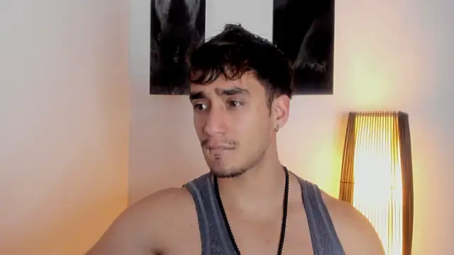 Snapshot of AlexRivera6 chatting on 10/19/25, 12:55 AlexRivera6 online show from 10/19/25, 12:55