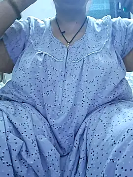 Snapshot of Kavya_XX chatting on 09/20/25, 12:11 Kavya XX online show from 09/20/25, 12:11