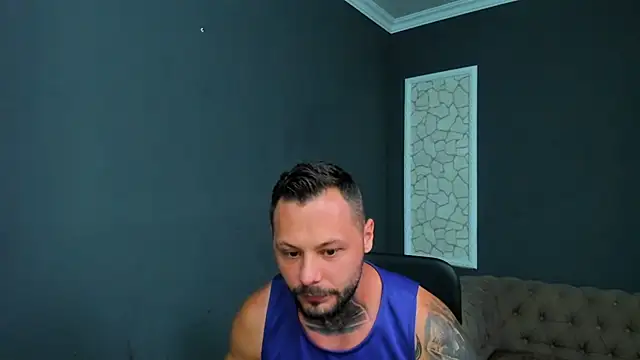 Snapshot of BrianHunts chatting on 07/06/26, 04:53 BrianHunts online show from 07/06/26, 04:53