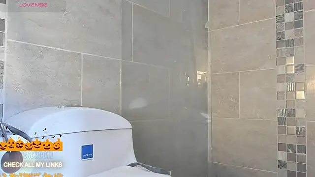 ohyesly  online show from 10/05/25, 08:40