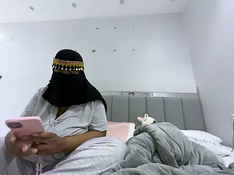 Submissive Arab online show from 02/08/25, 08:32