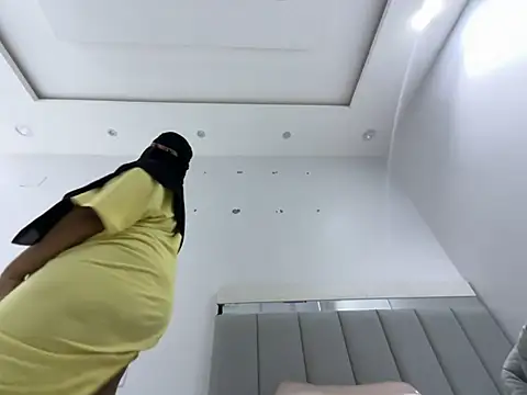 Submissive Arab online show from 02/23/25, 07:17