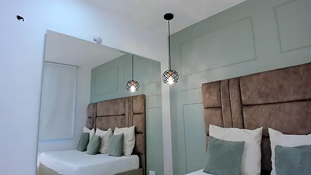 Snapshot of princesaparis chatting on 01/28/25, 11:49 princesaparis online show from 01/28/25, 11:49