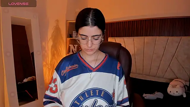  Niah  online show from 02/08/26, 09:18