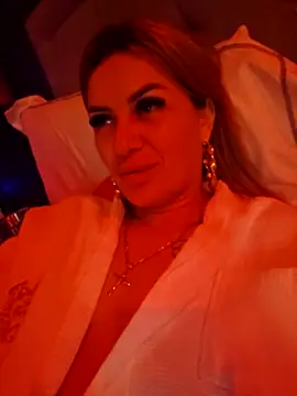 sweetdaiana23 online show from 03/16/26, 07:18