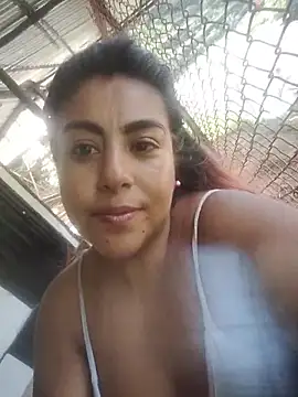 gatuwildhott online show from 10/17/25, 03:03