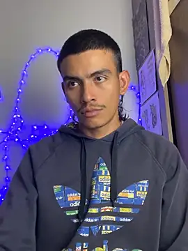 sorry-mom69 online show from 12/22/25, 12:07