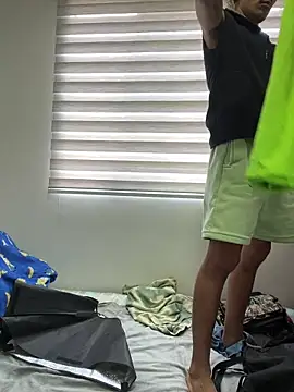 sorry-mom69 online show from 04/18/26, 05:50