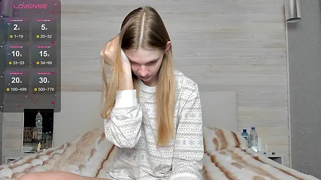 Snapshot of molly_hunt_ chatting on 02/20/25, 03:12 molly hunt  online show from 02/20/25, 03:12