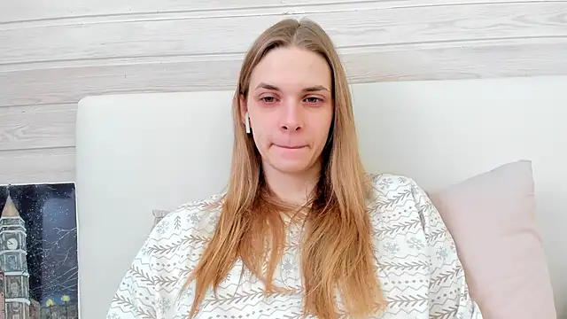 Snapshot of molly_hunt_ chatting on 02/26/25, 02:48 molly hunt  online show from 02/26/25, 02:48