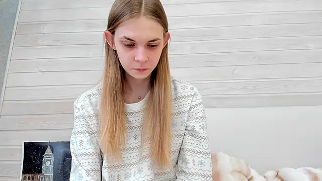 Snapshot of molly_hunt_ chatting on 02/27/25, 02:53 molly hunt  online show from 02/27/25, 02:53