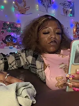 Snapshot of Kayyummy98 chatting on 03/19/25, 11:39 Kayyummy98 online show from 03/19/25, 11:39