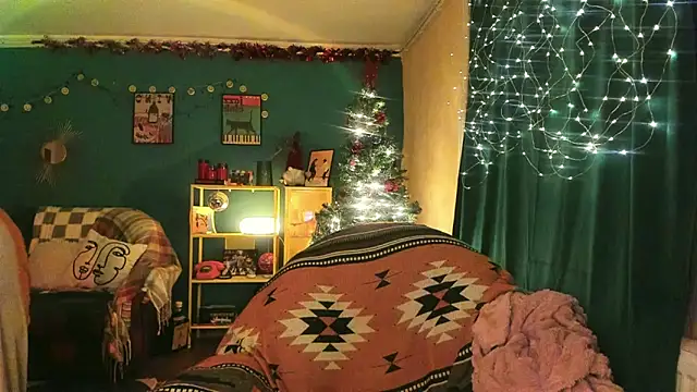 ClancyMorissey online show from 11/30/25, 06:34