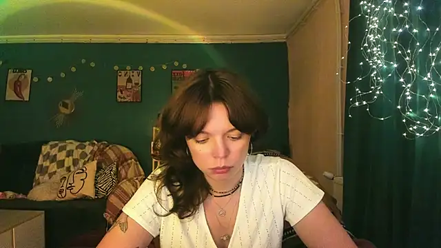 ClancyMorissey online show from 05/25/26, 05:19