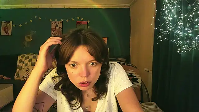 Snapshot of ClancyMorissey chatting on 06/08/26, 01:28 ClancyMorissey online show from 06/08/26, 01:28
