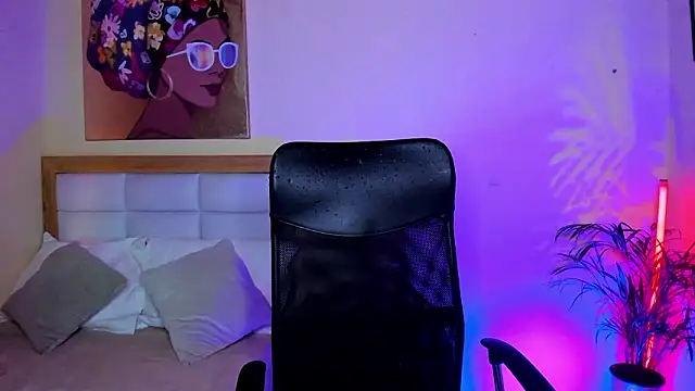 AitanaBrown  online show from 03/17/26, 09:29