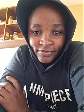 Samia Queen online show from 01/05/25, 10:21