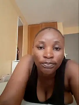 Samia Queen online show from 12/05/25, 11:52