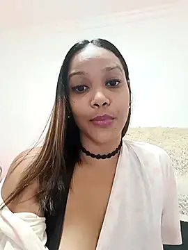 MoniqueLovay  online show from 03/02/25, 06:19
