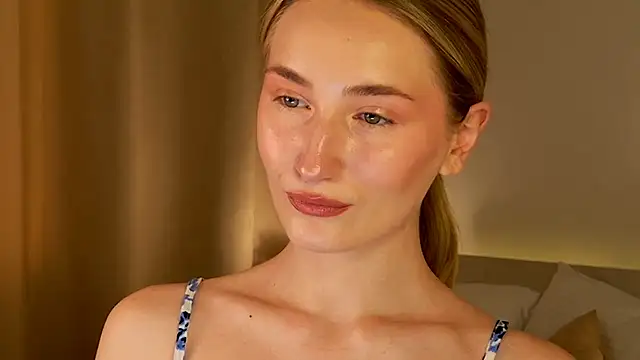 bella  rose online show from 03/15/26, 09:59