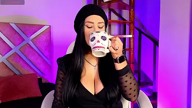  kelly hous36 online show from 02/25/25, 12:24