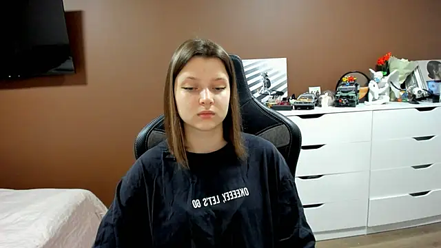 SoniNesti online show from 03/05/26, 02:46