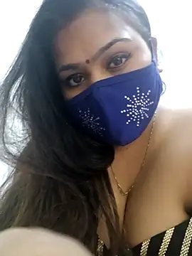 cutee  crazy online show from 02/13/25, 05:01