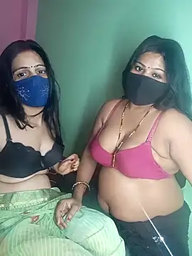 cutee  crazy online show from 10/14/25, 05:47