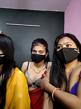 cutee  crazy online show from 04/08/26, 01:44