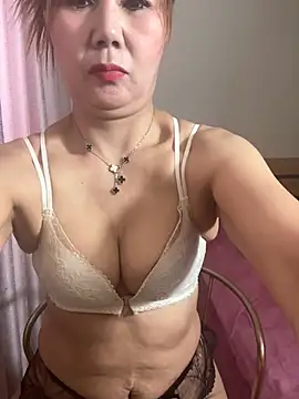 honghong666 online show from 12/26/24, 08:07