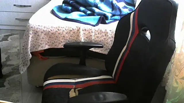 crazybaby5461 online show from 11/11/25, 01:33