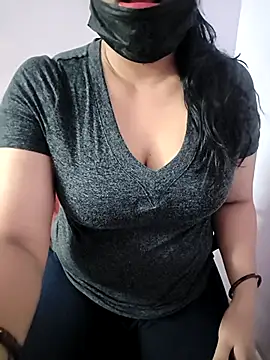 sangeetha4bide online show from 04/01/26, 06:14