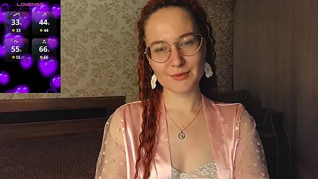 Snapshot of AgnesGraham chatting on 02/20/25, 04:36 AgnesGraham online show from 02/20/25, 04:36