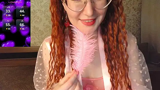 Snapshot of AgnesGraham chatting on 02/20/25, 07:52 AgnesGraham online show from 02/20/25, 07:52
