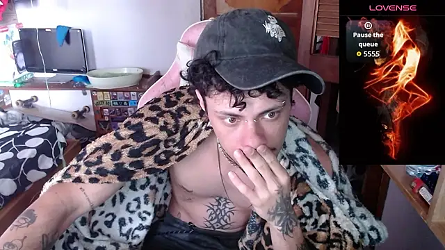 Apolo S online show from 03/18/26, 12:41