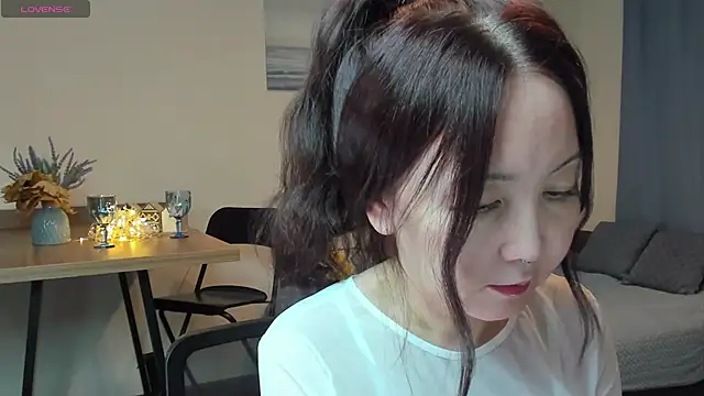 AvroraSakura online show from 01/27/25, 08:39