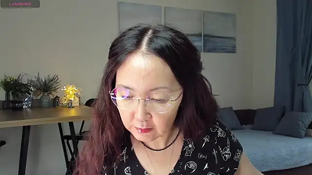 AvroraSakura online show from 03/13/25, 11:41