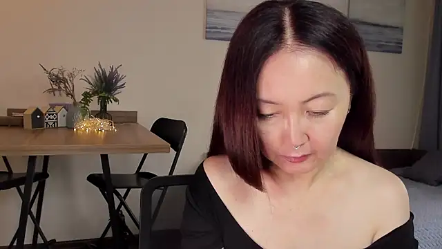 AvroraSakura online show from 09/15/25, 01:44