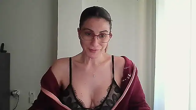 Sanada hot online show from 02/07/25, 09:05