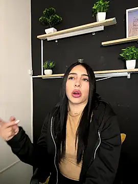 isabella jade online show from 01/12/26, 09:31