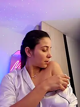 miaeyes online show from 01/18/25, 01:41