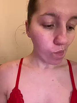 Snapshot of Nicole-Ray chatting on 01/14/25, 12:45 Nicole-Ray online show from 01/14/25, 12:45