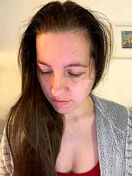 Snapshot of Nicole-Ray chatting on 09/18/25, 09:33 Nicole-Ray online show from 09/18/25, 09:33