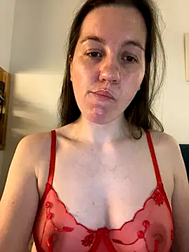 Snapshot of Nicole-Ray chatting on 11/23/25, 08:30 Nicole-Ray online show from 11/23/25, 08:30