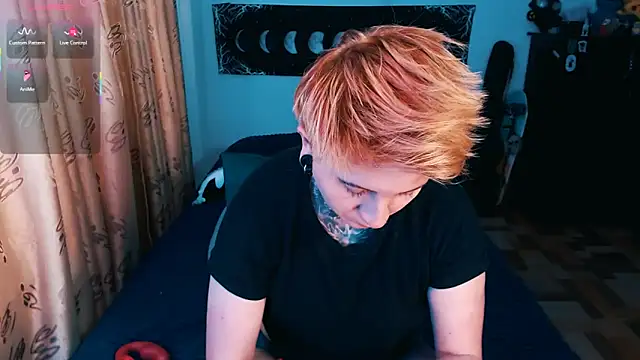 Marieblueeyes online show from 11/05/25, 09:48