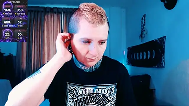 Marieblueeyes online show from 01/05/26, 08:34